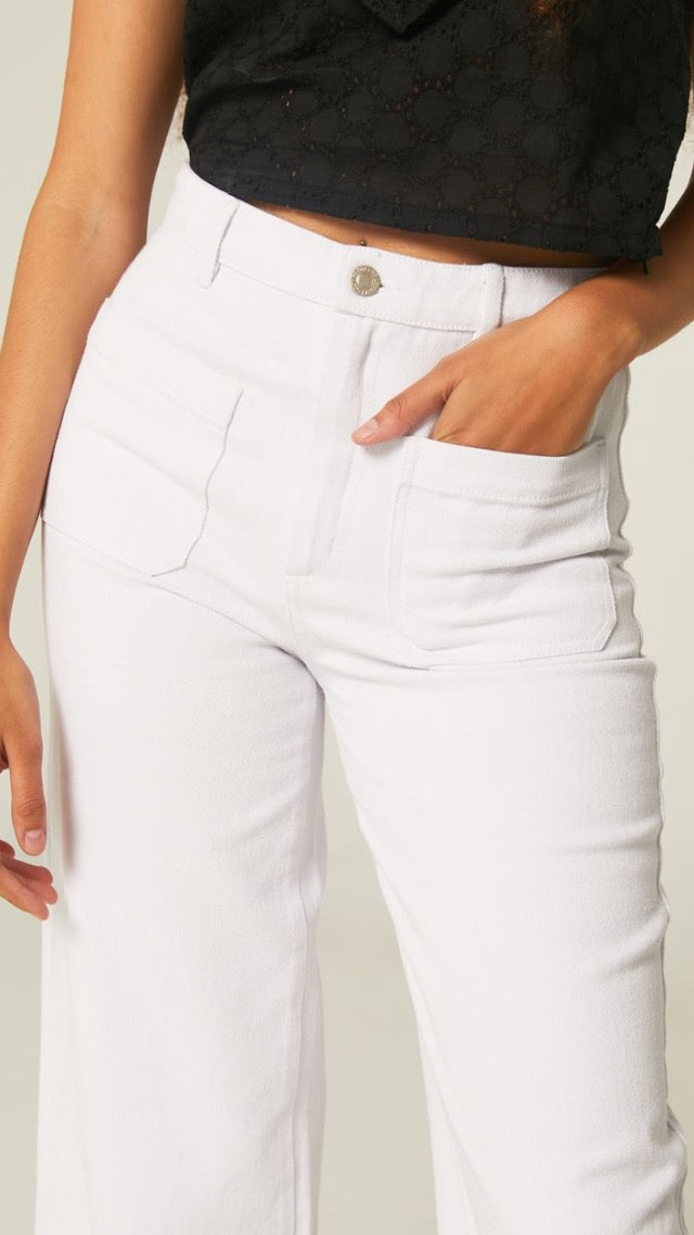 CF Front Pocket White Crop Jeans